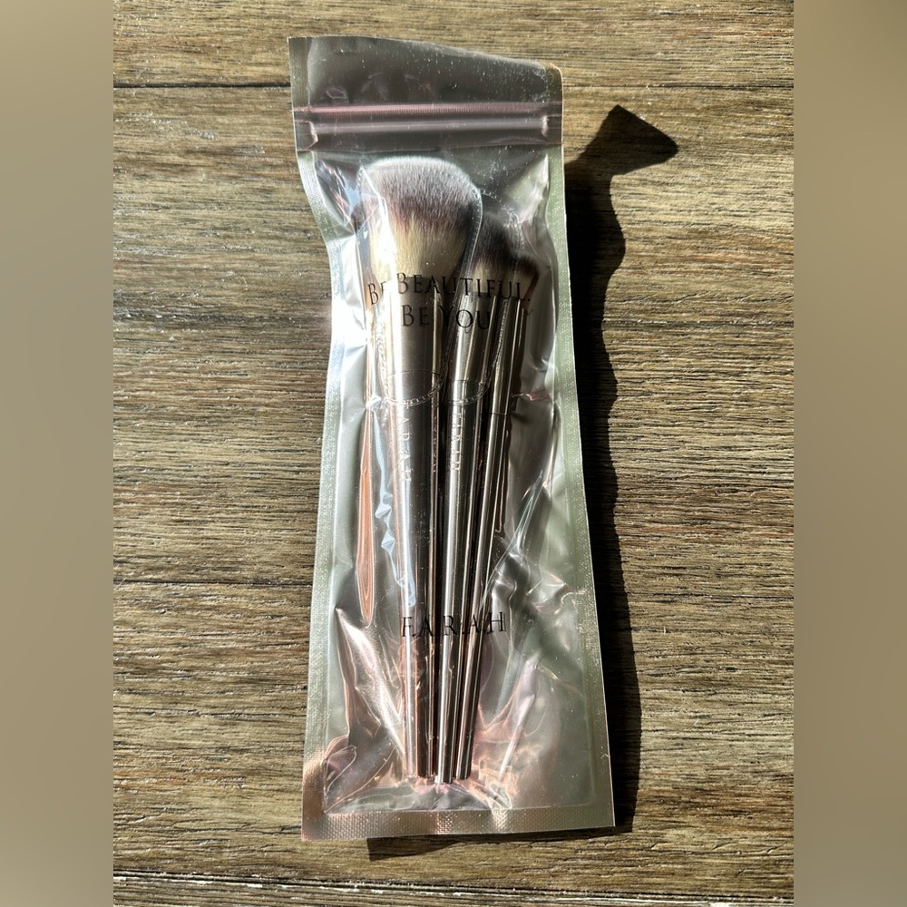 F.A.R.A.H Rendezvous Brush Trio